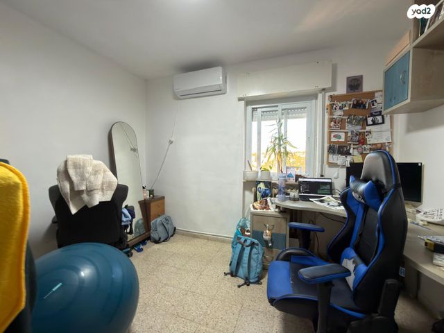 דירה, פסח חברוני, קרית היובל, ירושלים