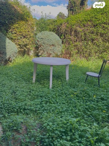 דו משפחתי, בנימינה גבעת עדה