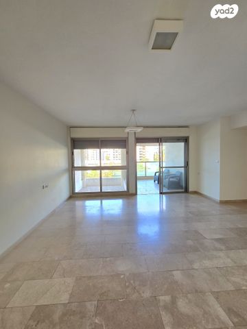 שדרות לוי אשכול 