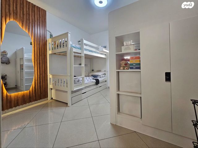 דירה, מנחם ברש 2, חומת שמואל, הר חומה, ירושלים