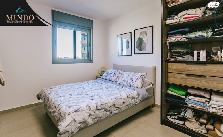 דירה, יעקב דורי, נאות שמיר, רמלה