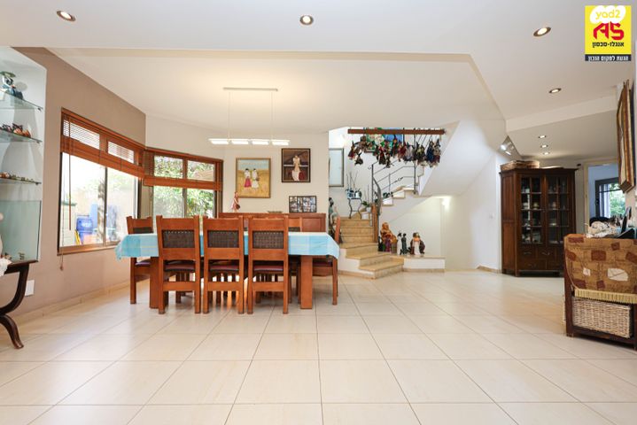 בית פרטי/ קוטג', שכונה 4, תל מונד