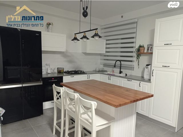 גג/ פנטהאוז, השחף, החותרים, טירת כרמל