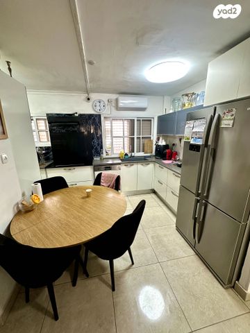 דירה, אליהו הנביא 14, הנביאים, קרית גת