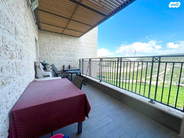 דירה, חנה רחל מלודמיר, חומת שמואל, הר חומה, ירושלים