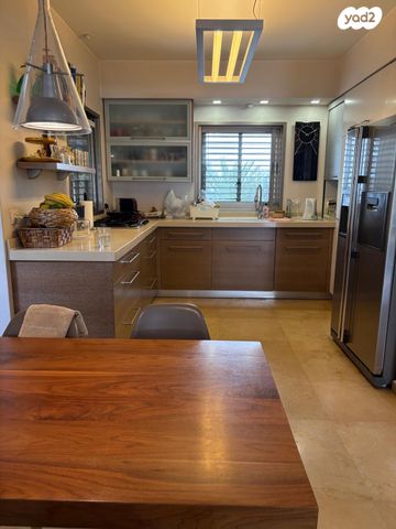 בית פרטי/ קוטג', מרדכי זעירא, המשתלה, תל אביב יפו