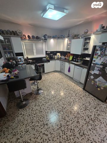 דירה, מפרץ שלמה, קרית שרת מערב, חולון