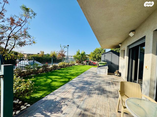 בית פרטי/ קוטג', פרוד