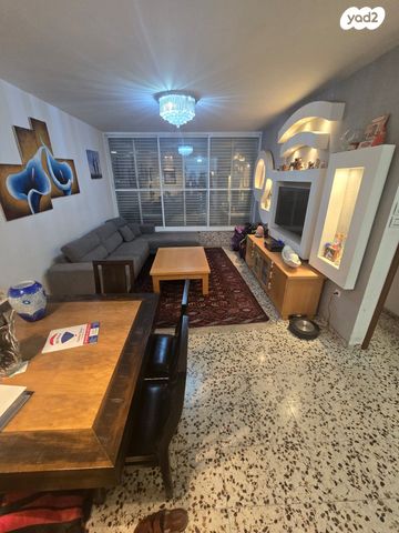 דירה, מפרץ שלמה, קרית שרת מערב, חולון