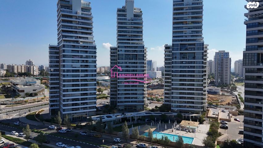 דירה, עוזי חיטמן 5, עיר ימים, נתניה