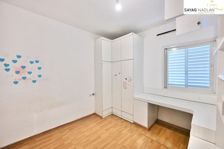 דירה, ויגודסקי, רמב"ם, ראשון לציון