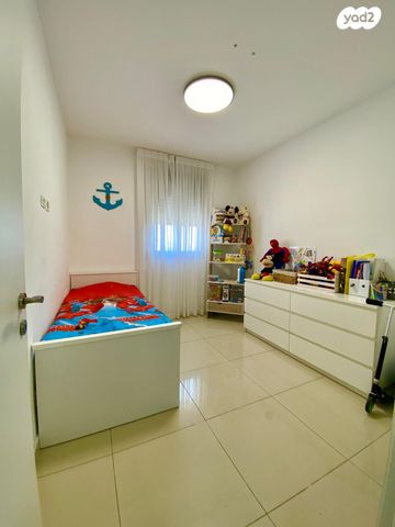 דירה, שושנה דמארי, קרית האמנים, מצליח, רמלה