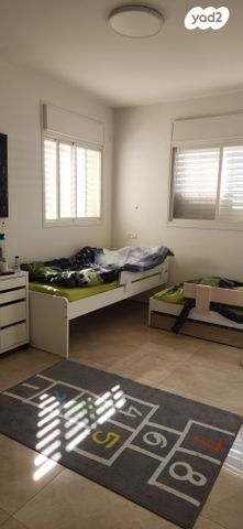 דו משפחתי, רמת ישי