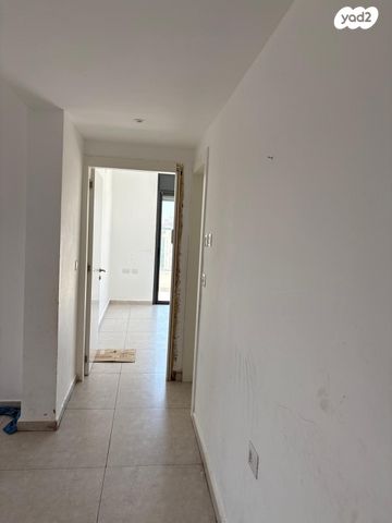 דירה, הבעש"ט, ג' / מרכז מזרח העיר, רחובות