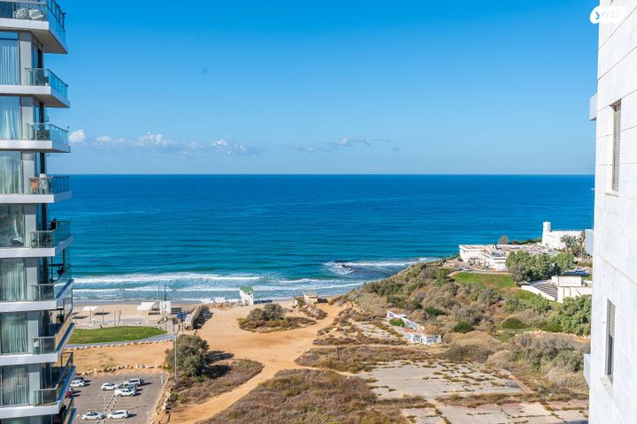 שדרות רחבעם זאבי 