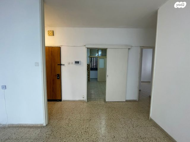 דירה, וייצמן, עיר, מרכז העיר, נהריה