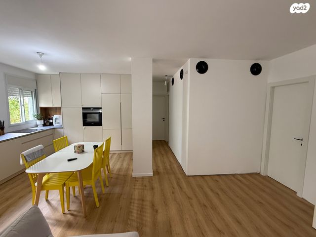 דירה, לב הפארק, רעננה