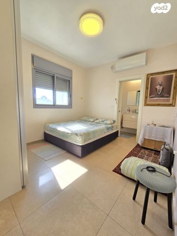 דירה, הבנים, קרול, פתח תקווה