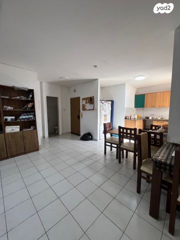 דירה, שכונה ט', באר שבע