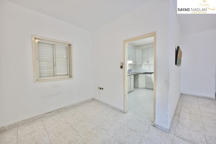 דירה, ויגודסקי, רמב"ם, ראשון לציון