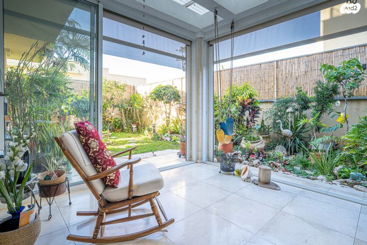 דירת גן, שביל החלב, הוד השרון