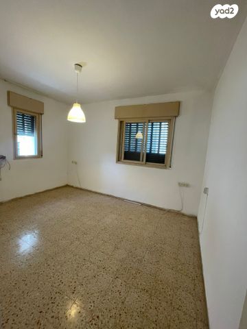 דירה, וייצמן, עיר, מרכז העיר, נהריה