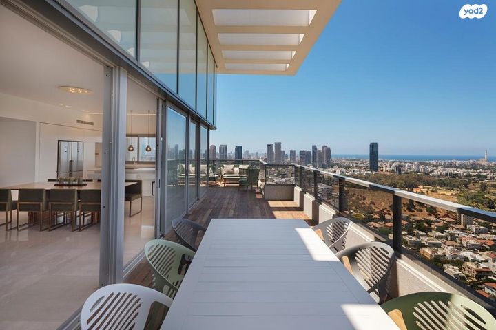 גג/ פנטהאוז, שכונת גפן, רמת גן