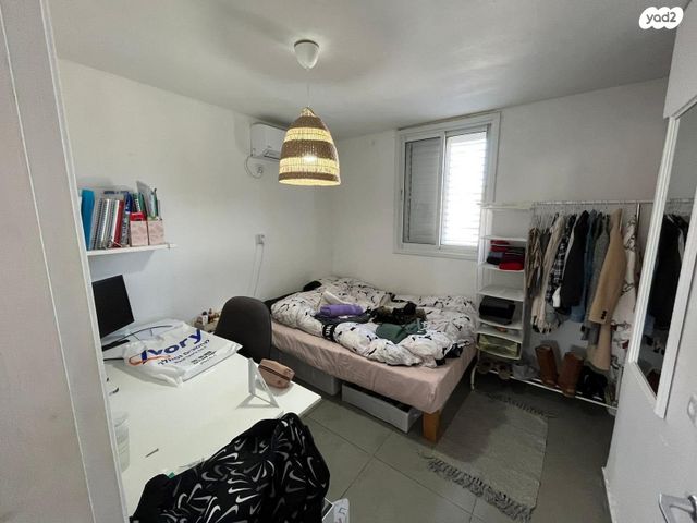 דירה, הרב שמחה אסף, שכונה ד', באר שבע