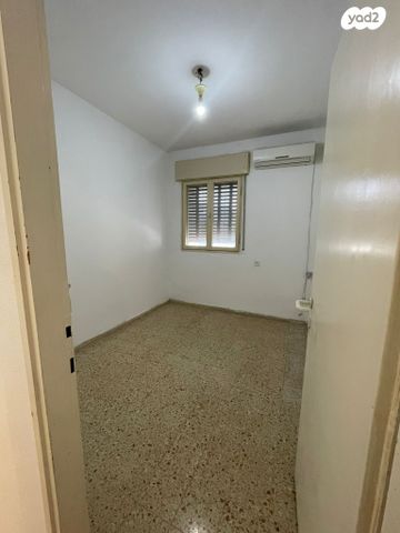 דירה, וייצמן, עיר, מרכז העיר, נהריה