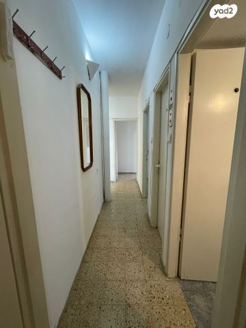 דירה, וייצמן, עיר, מרכז העיר, נהריה