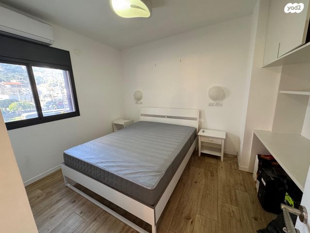 דירה, הנאמנים 22, שער פלמר, תחנת רכבת השמונה, חיפה