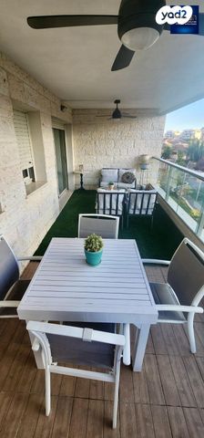 דירה, נחל פולג, צור יצחק, צור יצחק