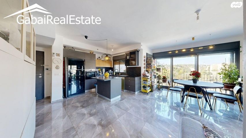 דירה, הרב הרצוג, גבעת הורדים, רסקו, ירושלים