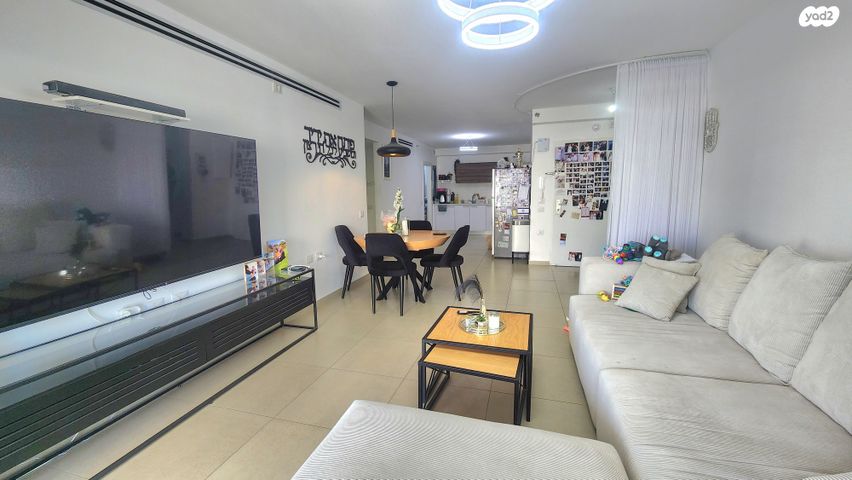 דירה, שדרות יצחק שמיר, צריפין החדשה, באר יעקב