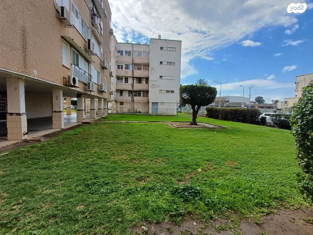 דירה, הרב הרצוג 20, עכו