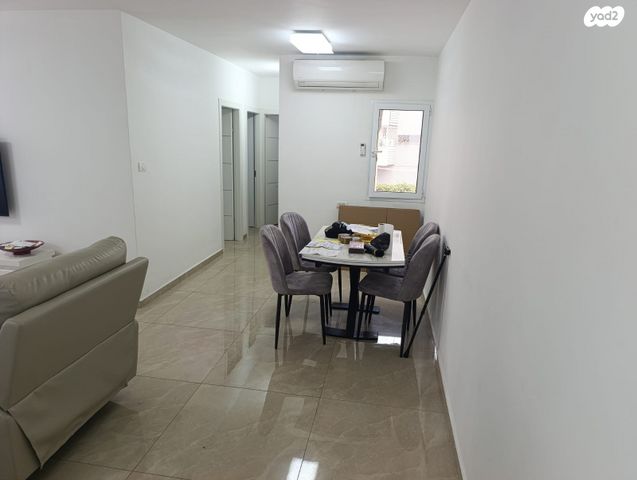 דירה, אנה פרנק, דרום מזרח, בת ים