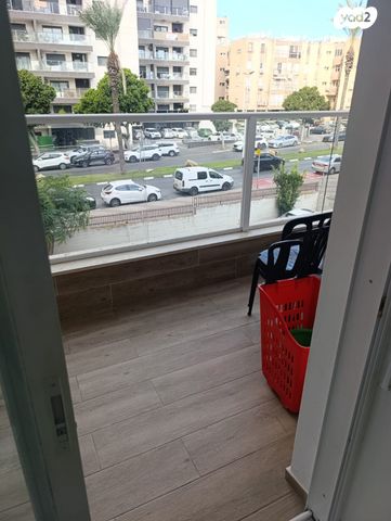 דירה, אנה פרנק, דרום מזרח, בת ים