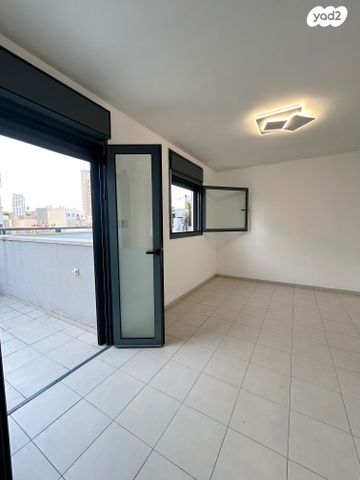 גג/ פנטהאוז, טשרניחובסקי 59, הצפון הישן - דרום, תל אביב יפו