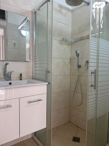 דירה, קרן קיימת לישראל, קרית ביאליק