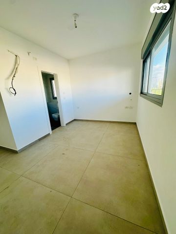 דירה, המעיין, ארלוזורוב, גבעתיים