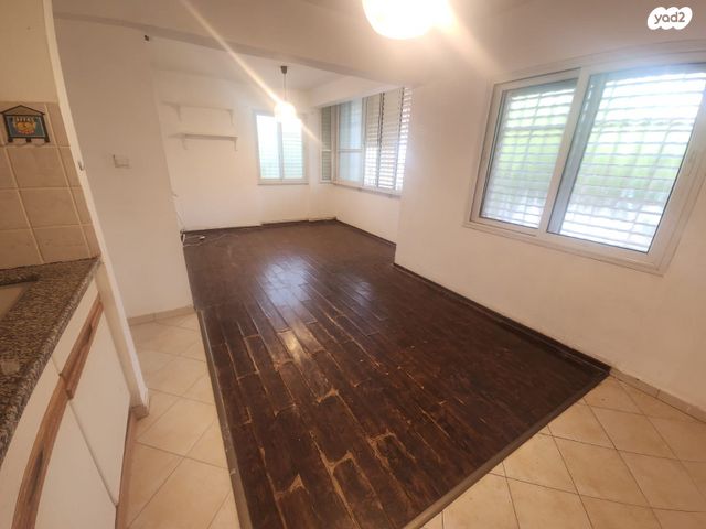 שיכוני מזרחי