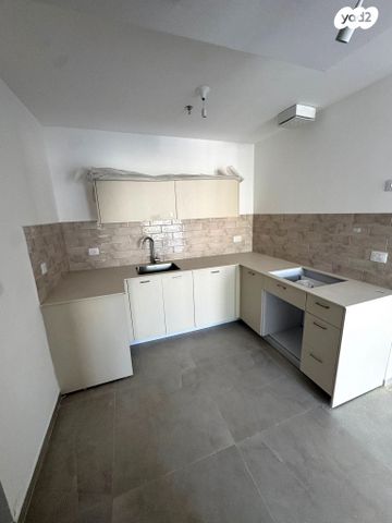 הרב יצחק ידידיה פרנקל 