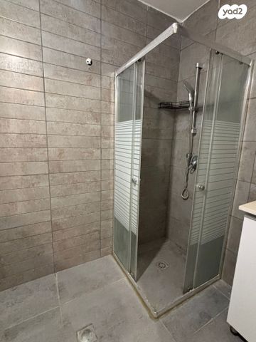 דירה, שדרות יוספטל, גבעה א', שביט, קרית אתא