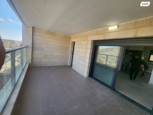 דירה, חנה רחל מלודמיר, חומת שמואל, הר חומה, ירושלים