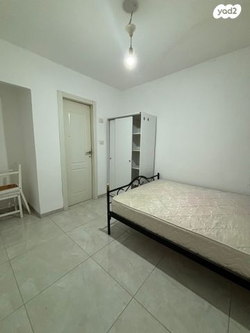 דירה, שדרות יוספטל, גבעה א', שביט, קרית אתא