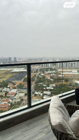 דירה, משה לוי, נאות שמיר, רמלה