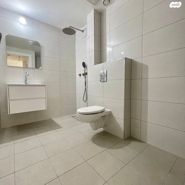 דירה, הגדוד העברי, קרית ויצמן, רעננה