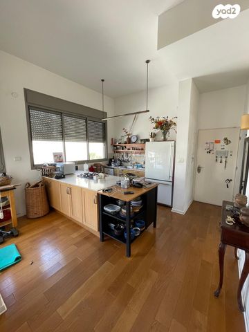 דירה, גאולה, כרם התימנים, תל אביב יפו