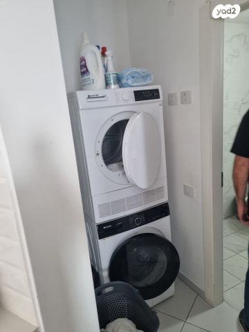 דירה, גרציאני יצחק, גני שרונה, קרית הממשלה, תל אביב יפו