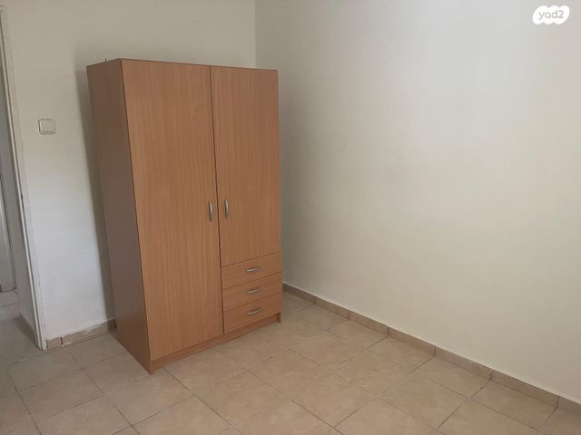 דירה, ששת הימים 1007, הראשונים, שלומי